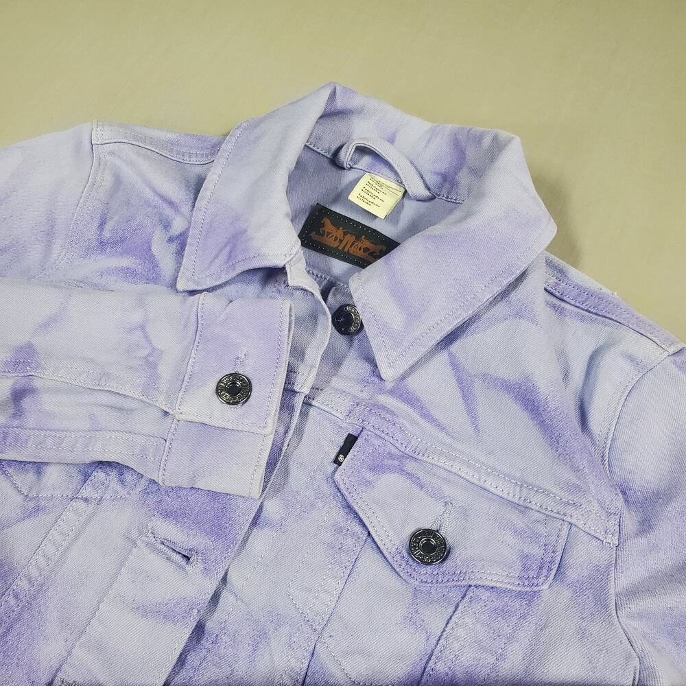 Levis Woman Denim Trucker Jacket Size Small Purple/White Tie-Dye